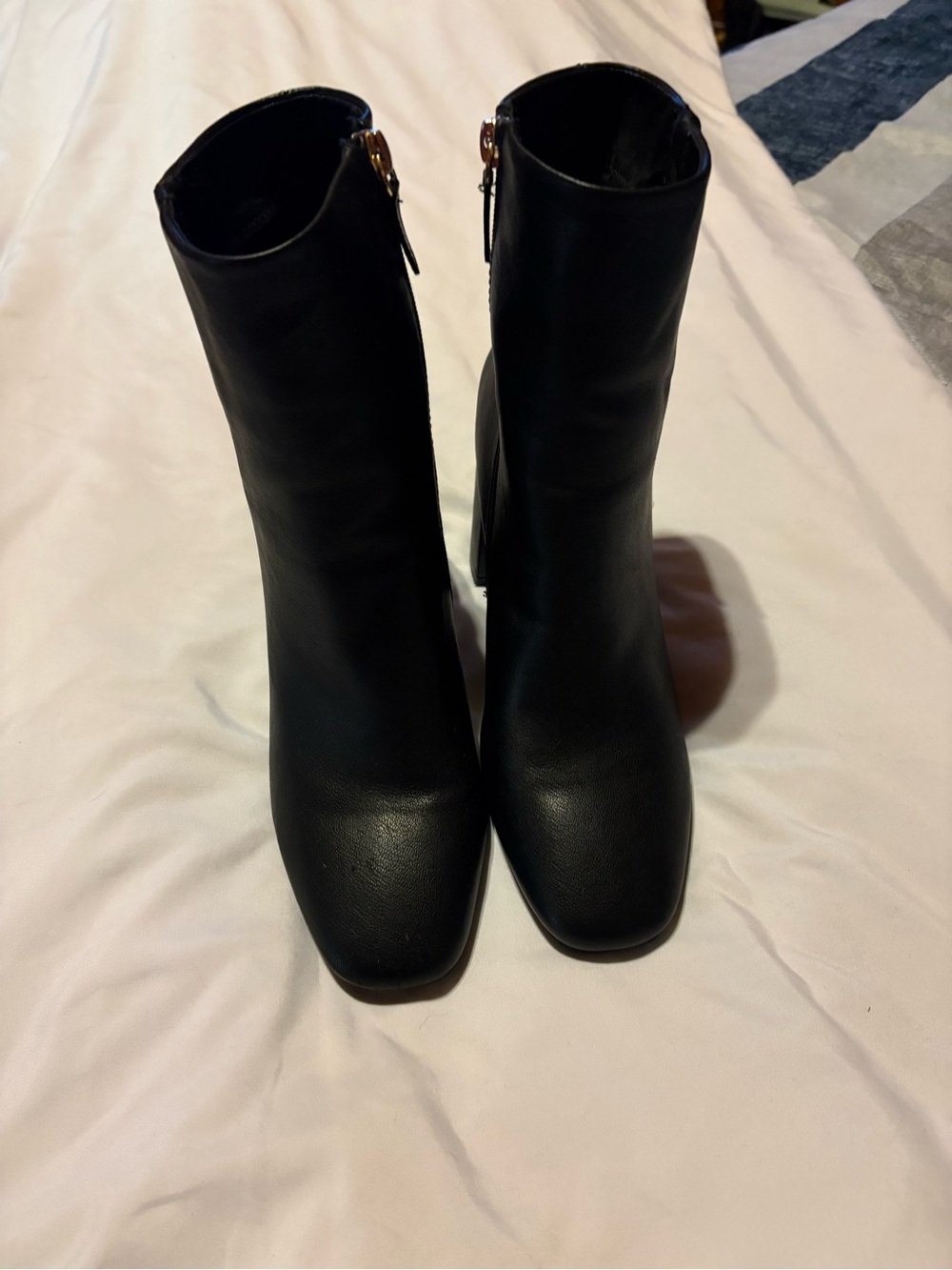 Women's Black Mid-Calf Heeled Boots with Side Zip